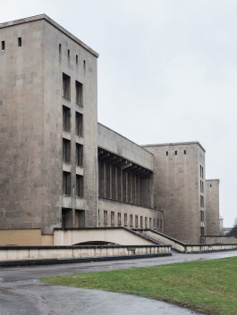 A Living Space by Daniel Rupp