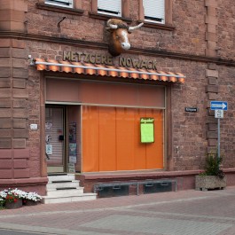 Der Markt by Daniel Rupp