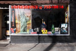 Monumentenstrasse by Daniel Rupp